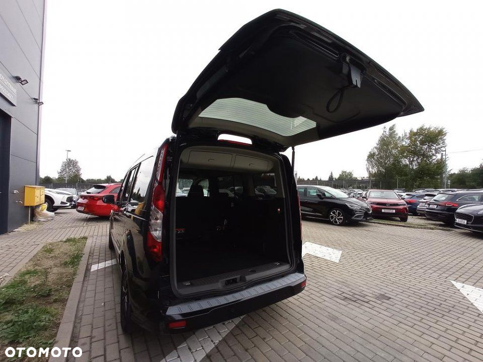 Ford Tourneo Connect - 16
