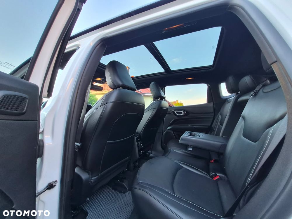 Jeep Compass - 9