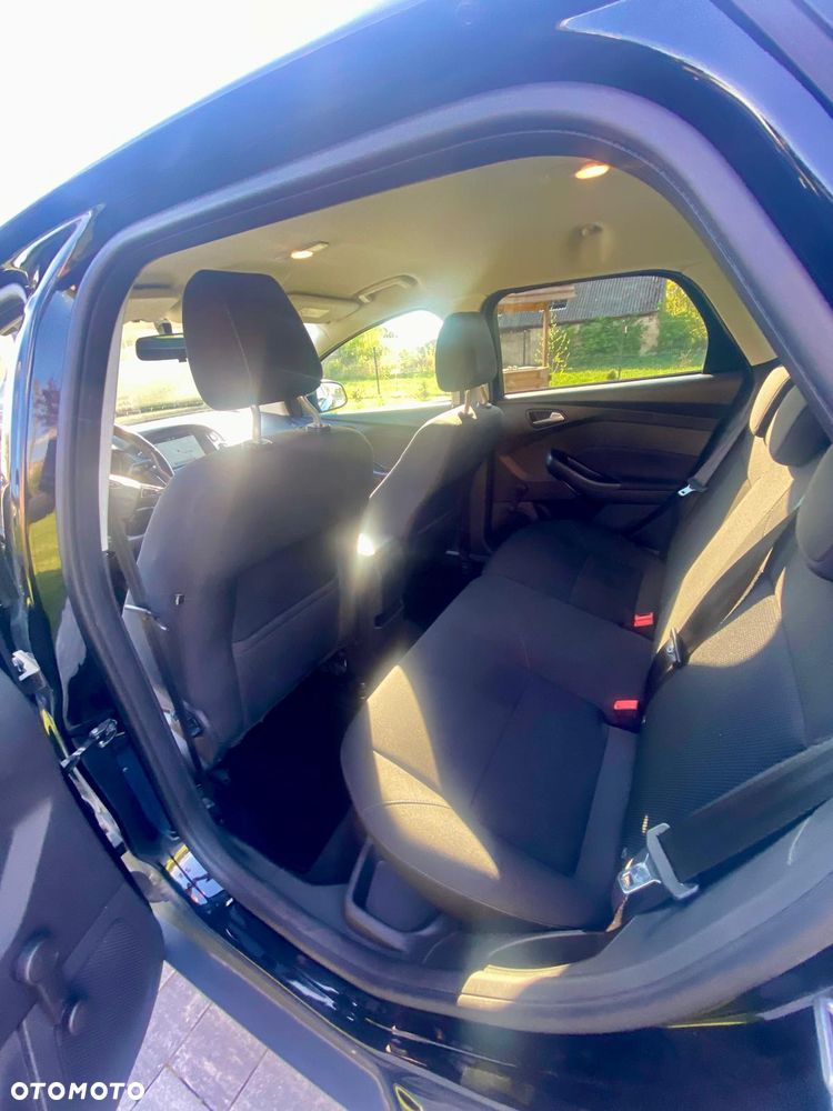 Ford Focus - 11
