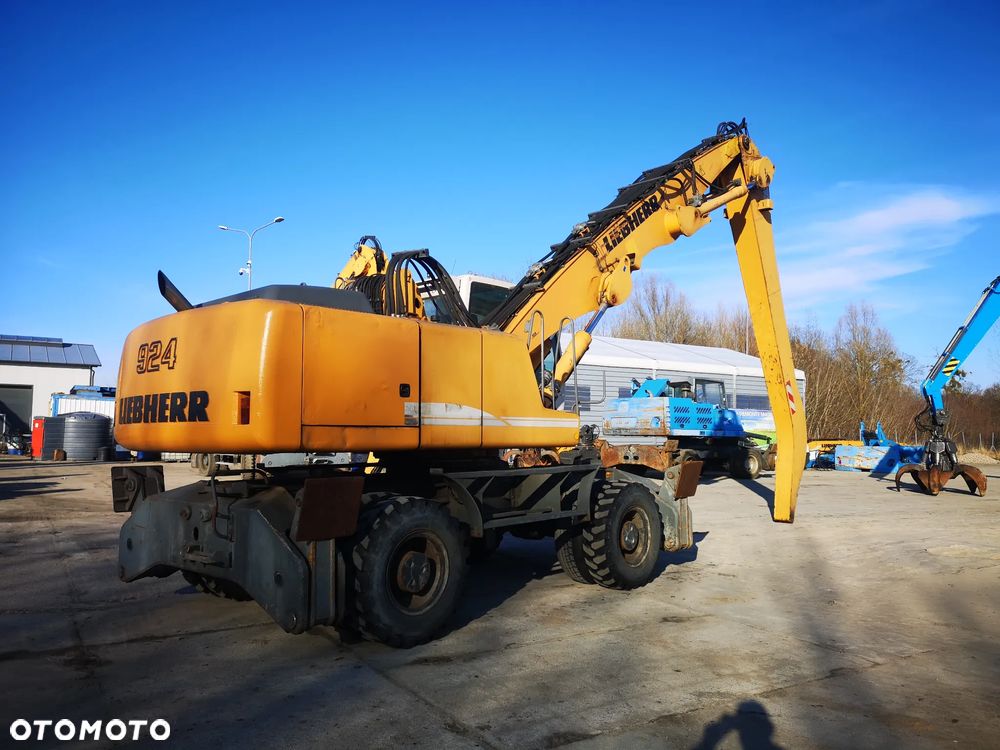 Liebherr A 924 c - 2