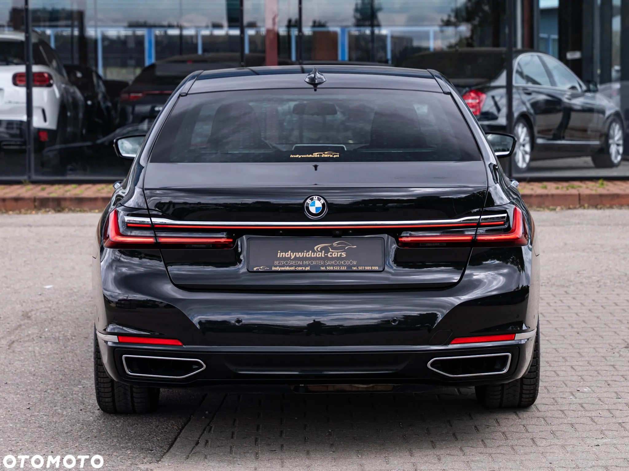 BMW Seria 7 750i xDrive - 18