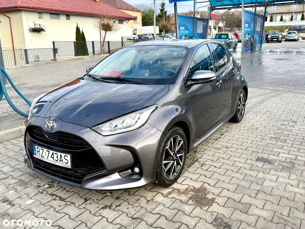 Toyota Yaris 1.5 Comfort - 1