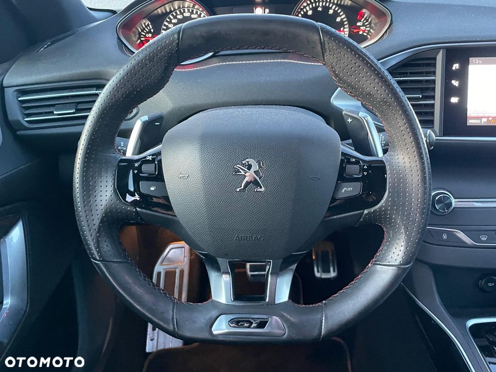 Peugeot 308 PureTech 130 GPF EAT8 Stop & Start GT - 12
