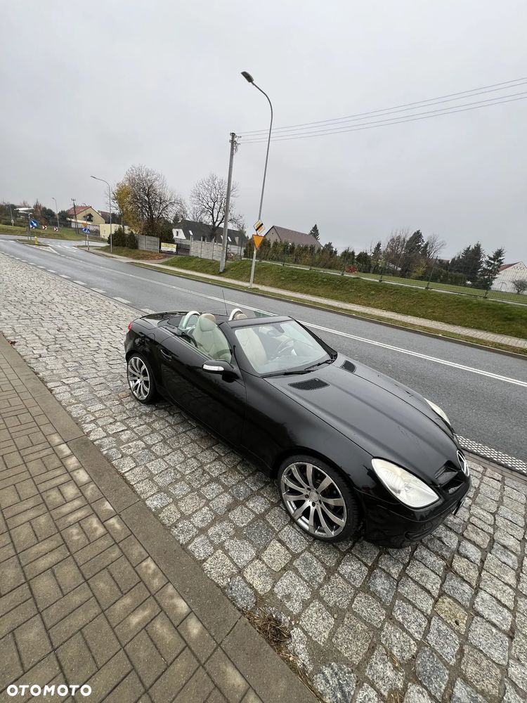 Mercedes-Benz SLK - 17