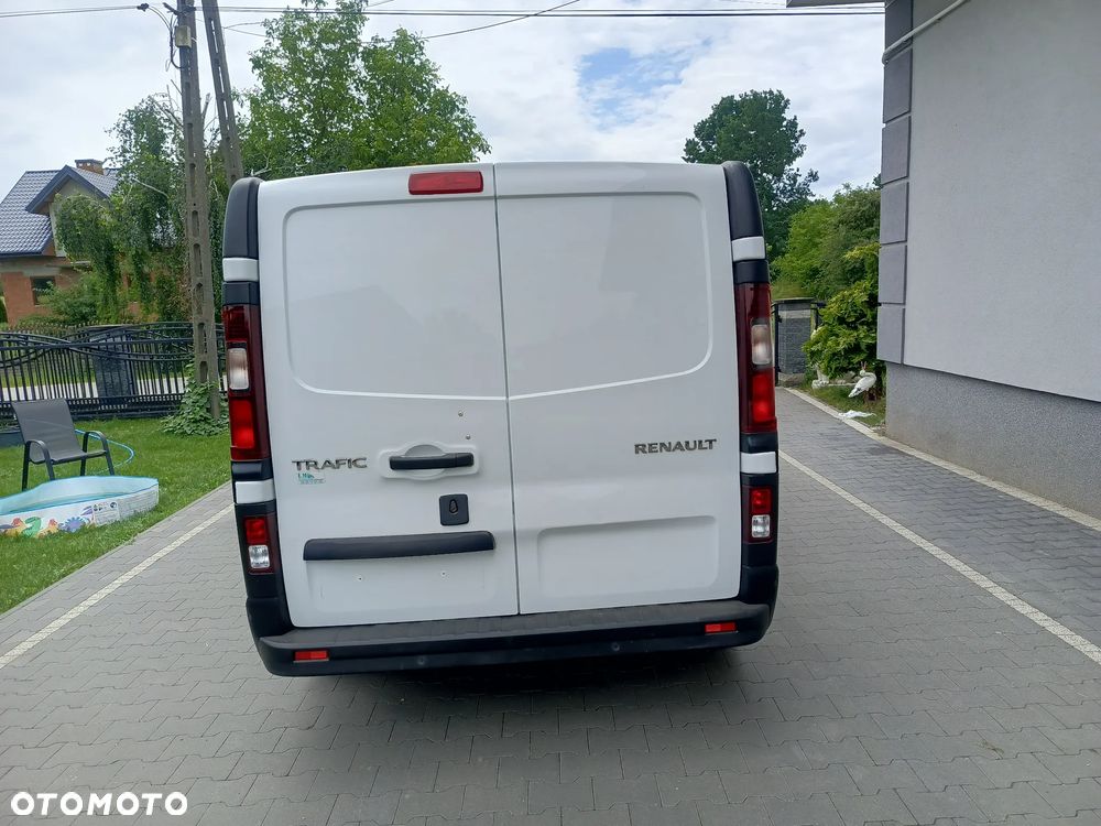 Renault Trafic - 10