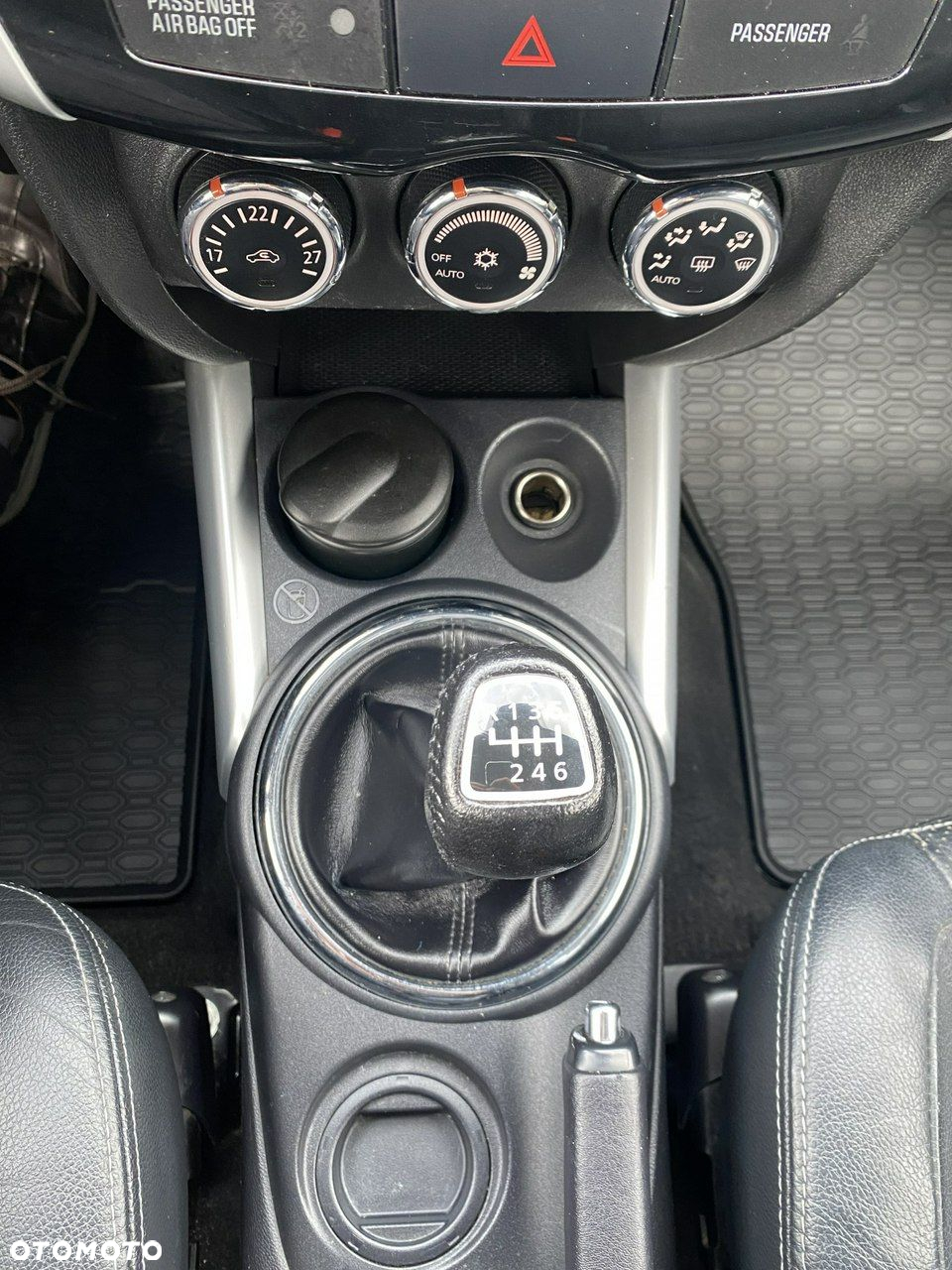 Citroën C4 Aircross - 24