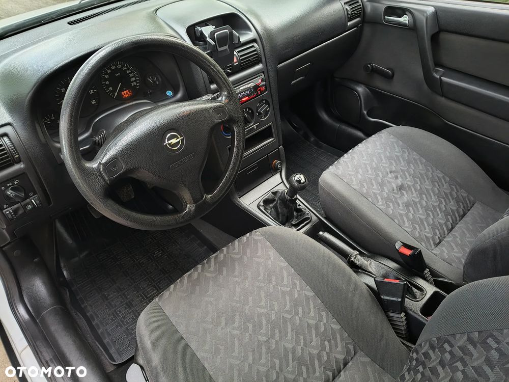 Opel Astra 1.7 DTI - 6