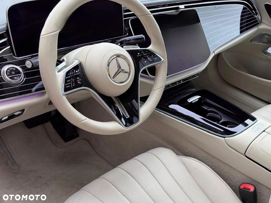 Mercedes-Benz Klasa E 220 d mHEV 4-Matic Exclusive 9G-Tronic - 8