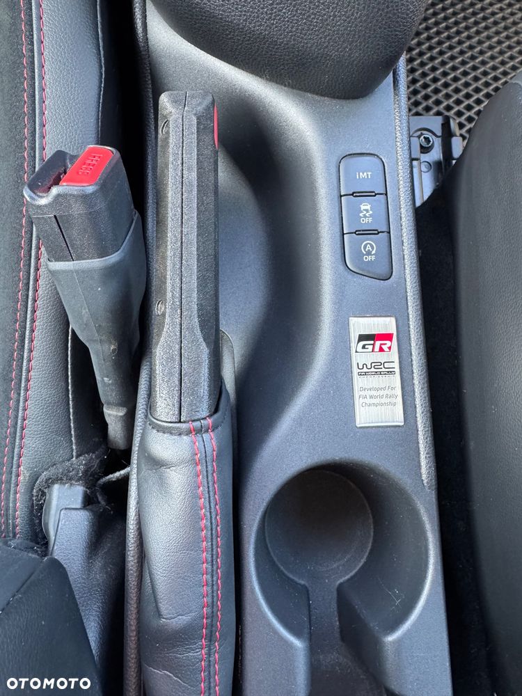 Toyota GR Yaris - 14