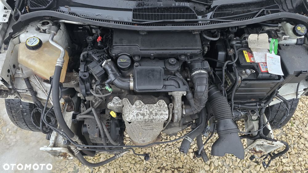 Ford Fiesta 1.4 TDCi Ambiente - 20