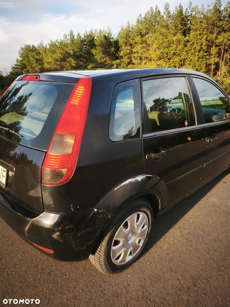 Ford Fiesta 2003 photo 5