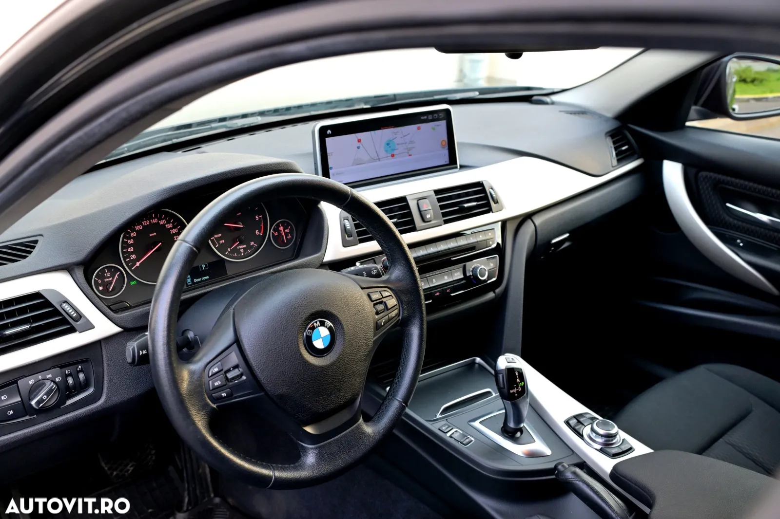 BMW Seria 3 320d Touring xDrive Aut. - 20