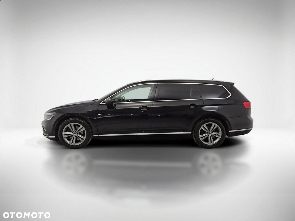 Volkswagen Passat Variant 1.5 TSI EVO Elegance DSG - 2