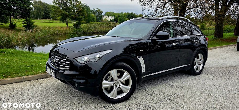 Infiniti FX - 23