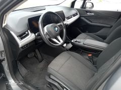 BMW 218 Active Tourer 2023 photo 2