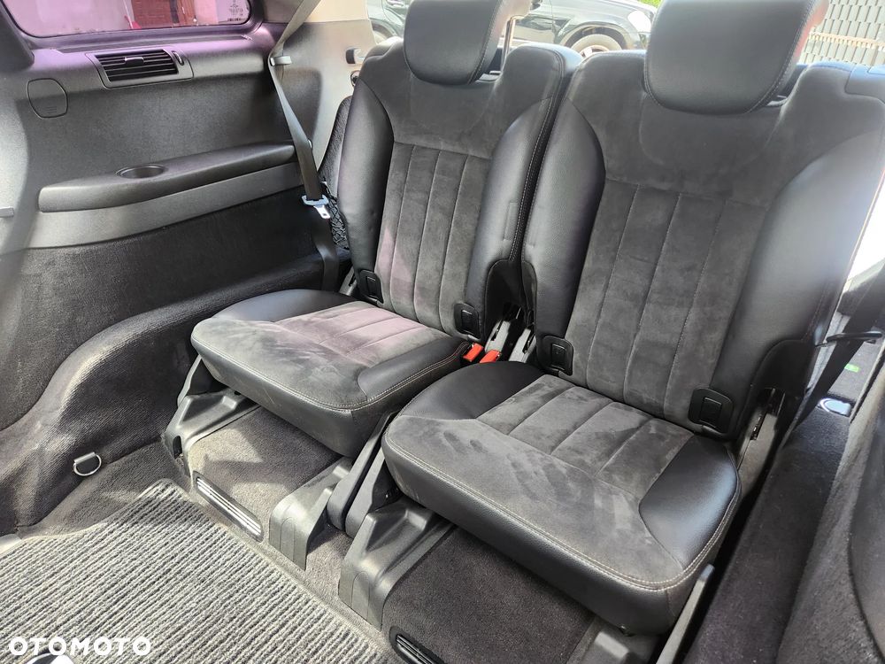 Mercedes-Benz Klasa R 320 CDI 4Matic 7G-TRONIC - 38