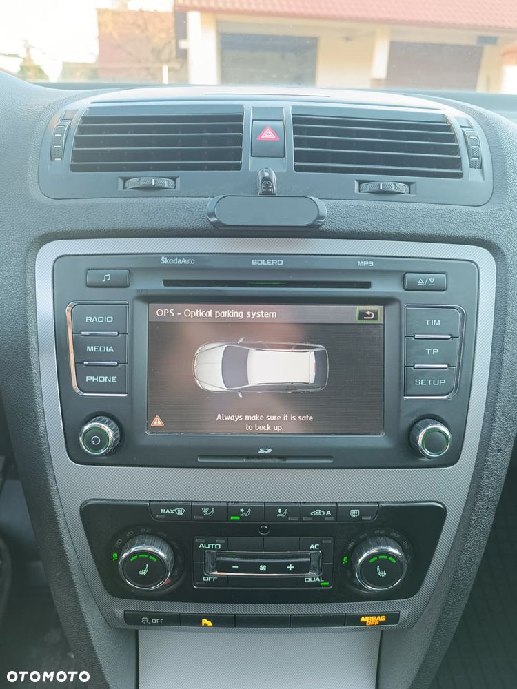 Skoda Octavia 2.0 TDI DPF Ambiente - 24