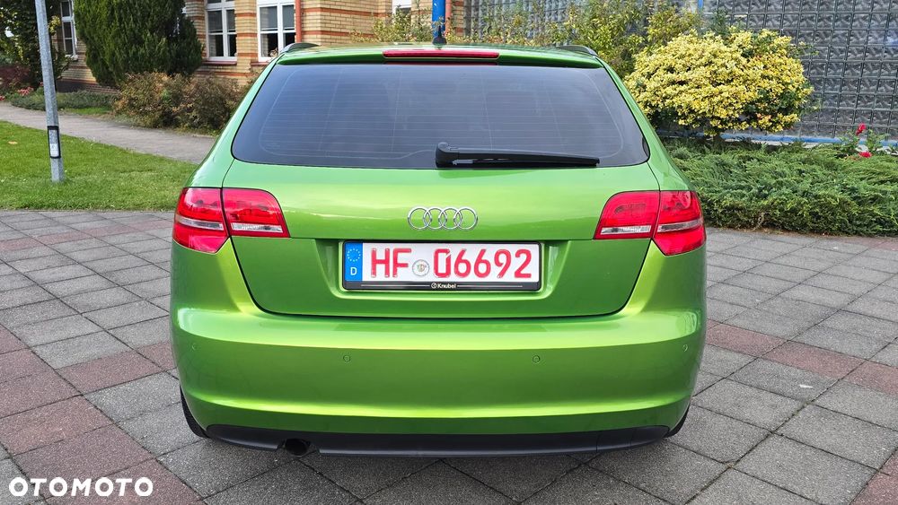 Audi A3 Sportback - 6