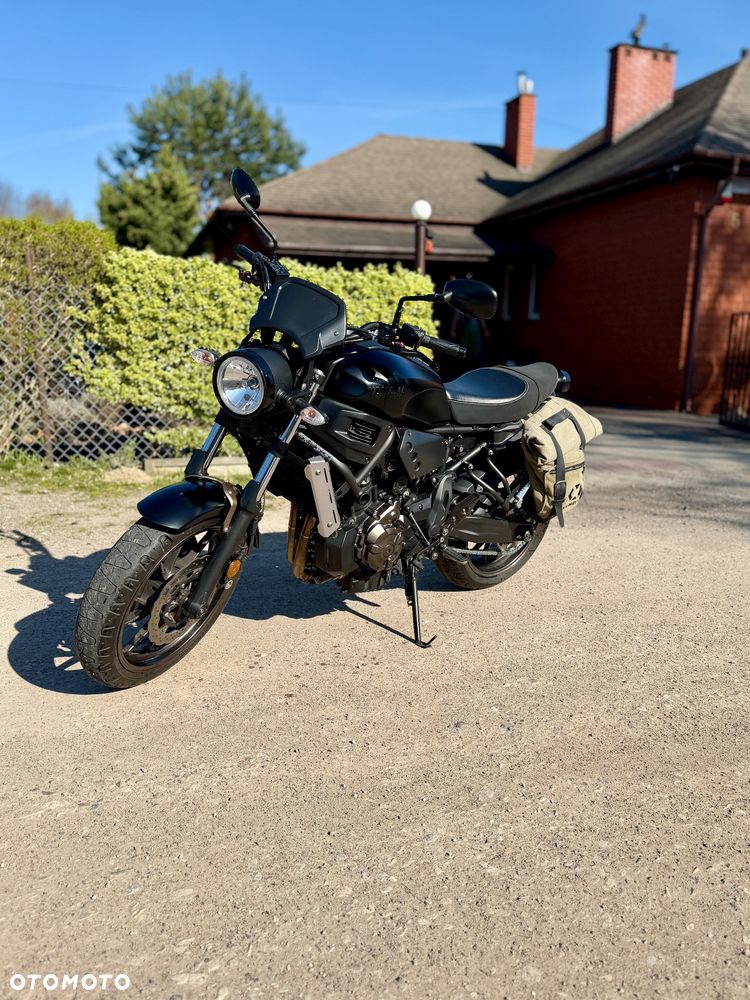 Yamaha XSR - 1