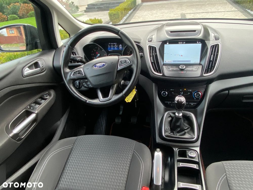 Ford Grand C-MAX - 8