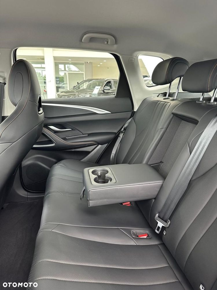 BYD Sealion 5 - 36