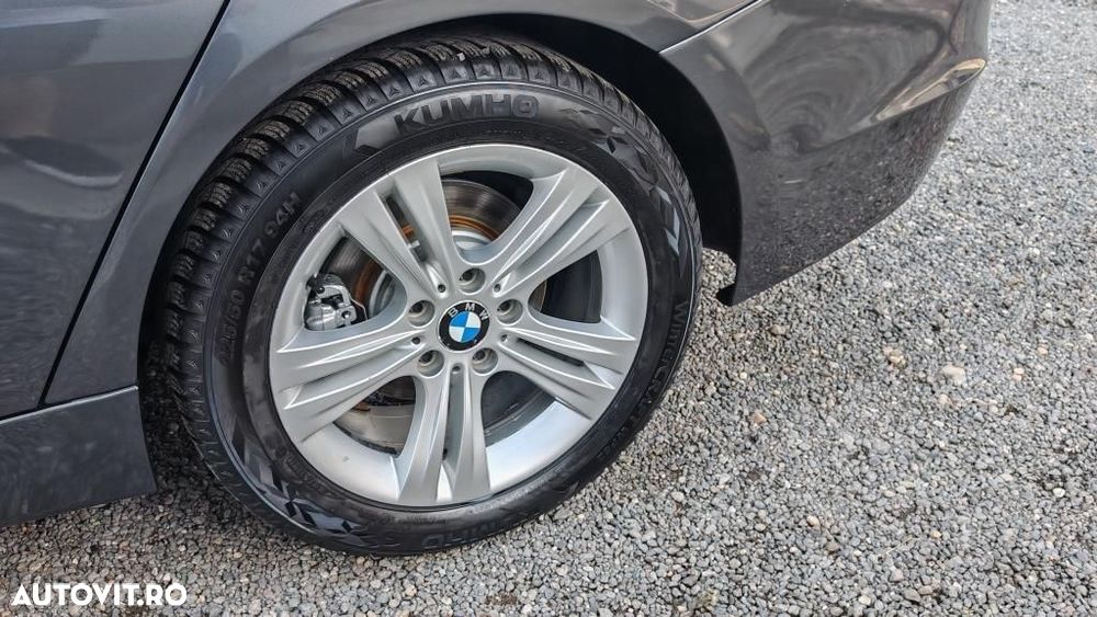 BMW Seria 3 - 30