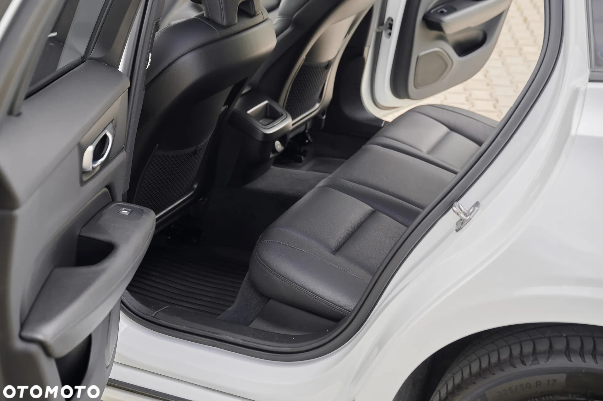 Volvo V60 - 31