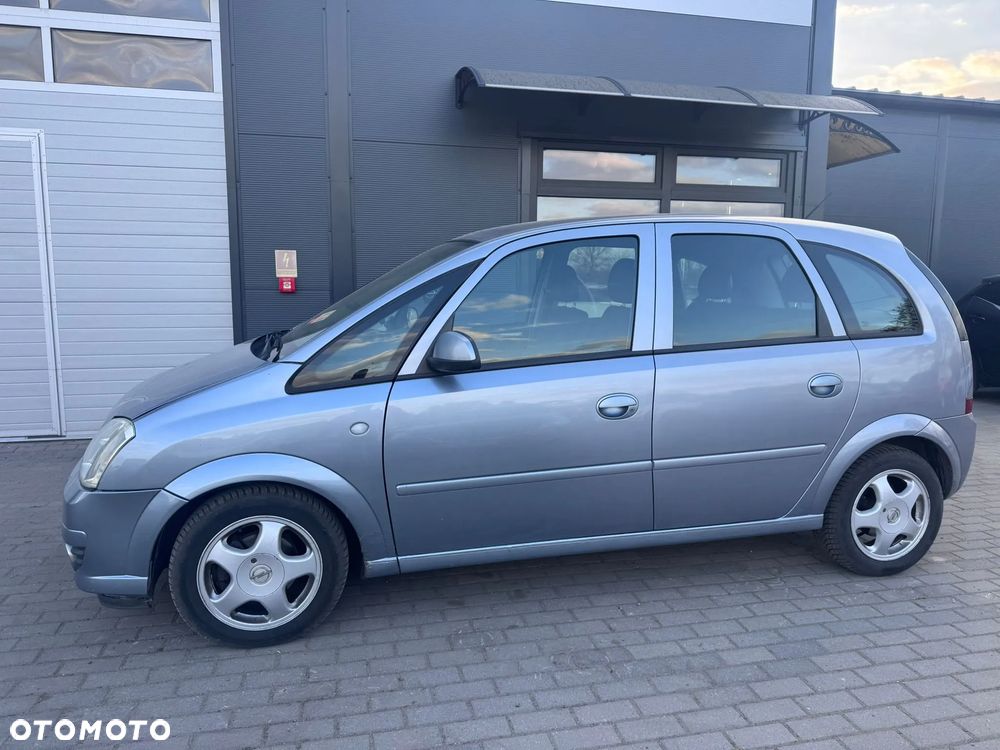 Opel Meriva - 12