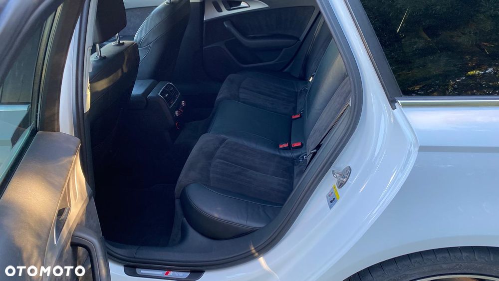 Audi A6 Avant 2.0 TDI - 31
