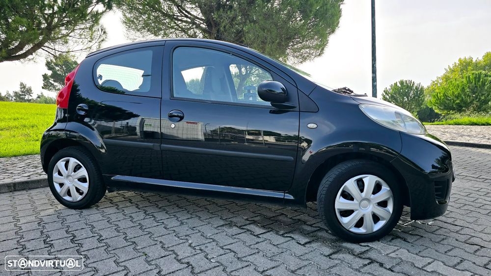 Peugeot 107 1.0 Urban - 20