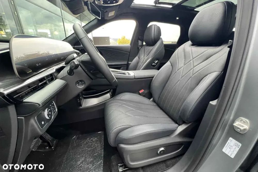 Omoda 9 1.5 Super Hybrid Exclusive AWD - 23