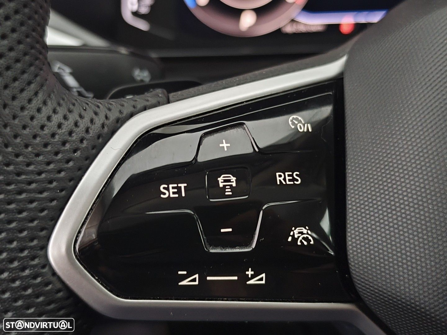 VW Arteon 2.0 TDI Elegance DSG - 28
