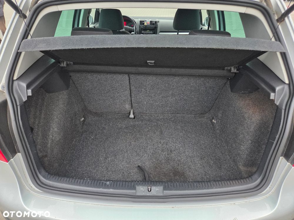 Volkswagen Golf 1.6 United - 25