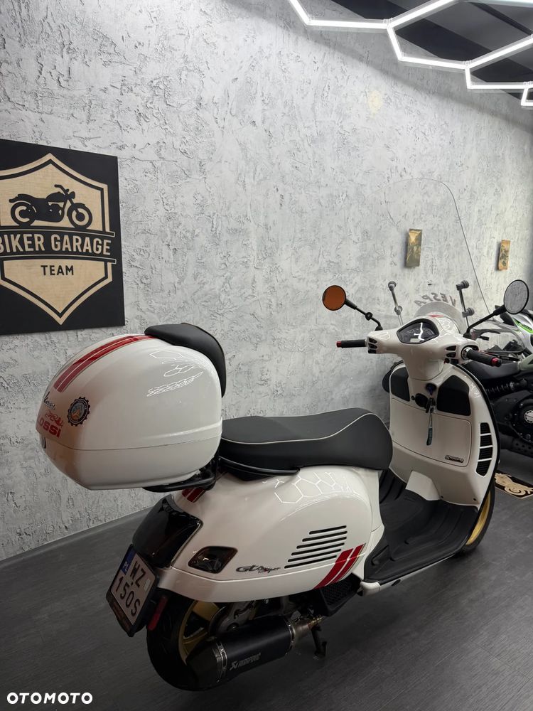 Vespa GTS - 8