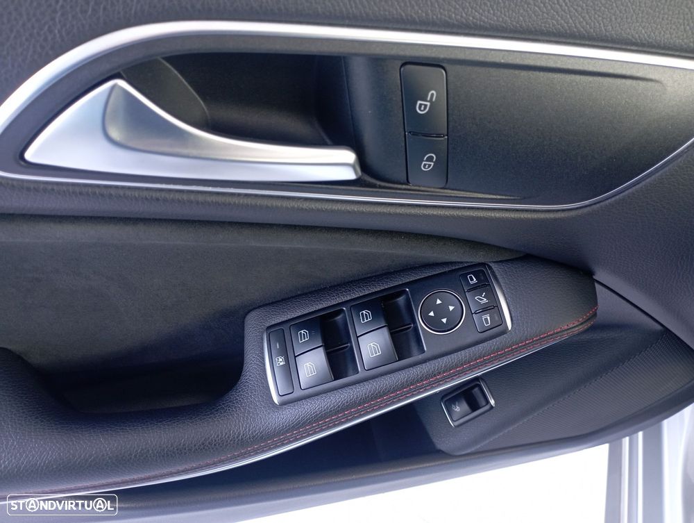 Mercedes-Benz CLA 200 d AMG Line - 10