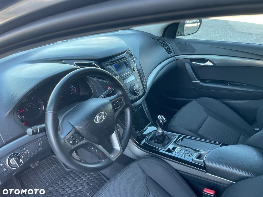 Hyundai i40 1.7 CRDi BlueDrive Comfort - 17