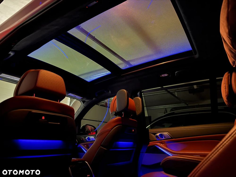 BMW X7 xDrive40i - 38
