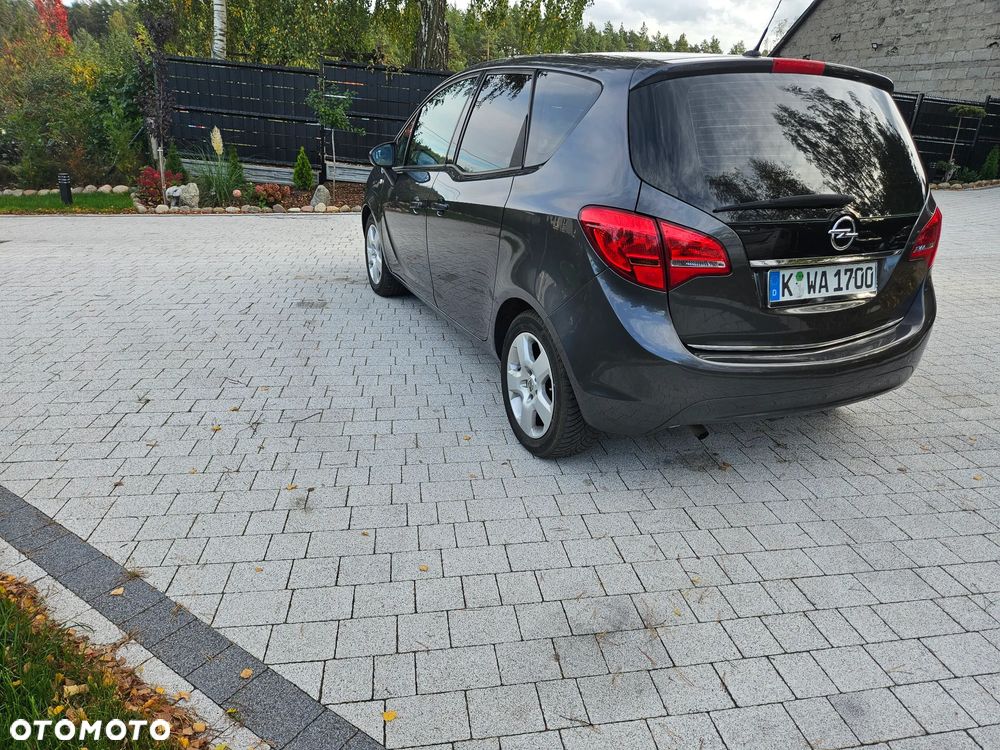 Opel Meriva - 9