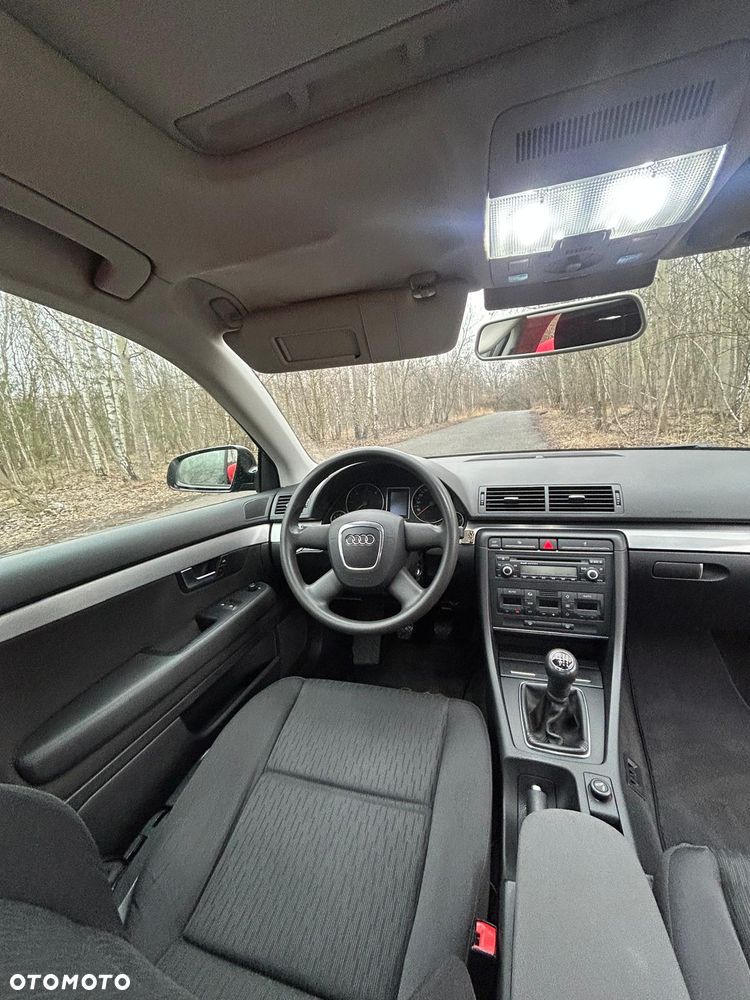 Audi A4 Limousine 2.0 TDI DPF - 12