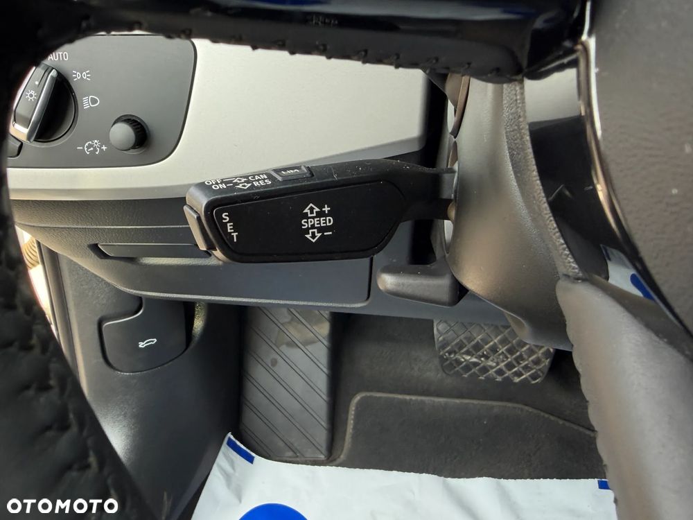 Audi A4 Avant 35 TFSI S tronic - 36