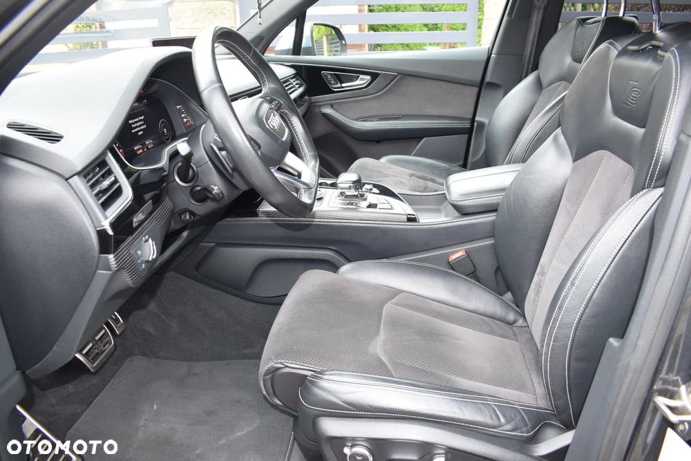 Audi SQ7 4.0 TDI Quattro Tiptronic - 11