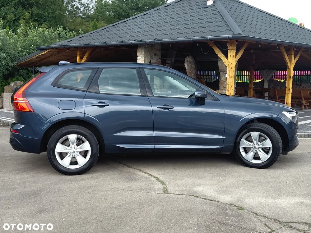 Volvo XC 60 B4 D AWD Geartronic Momentum - 12