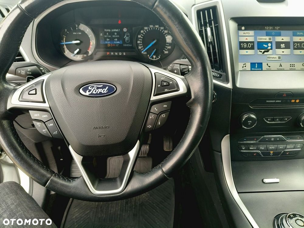 Ford Galaxy - 7
