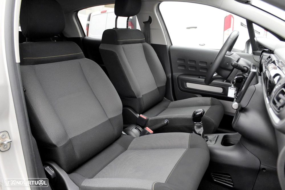 Citroën C3 1.2 PureTech C-Series - 17