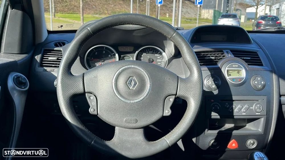 Renault Mégane Break 1.5 dCi Dynamique - 11