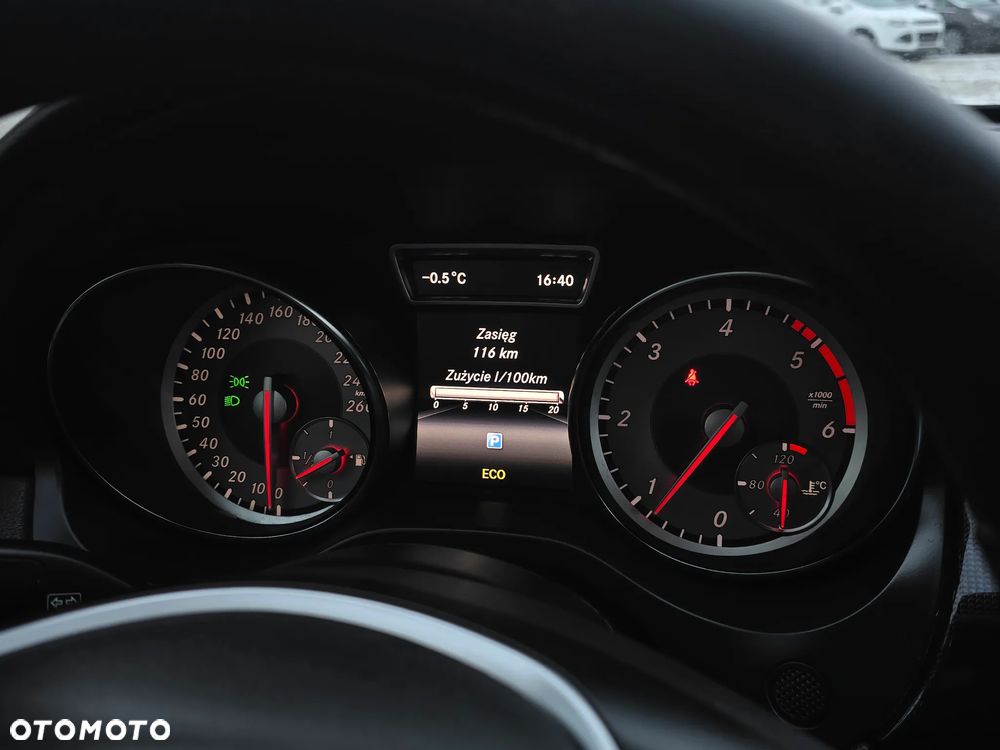 Mercedes-Benz CLA 200 CDI - 15