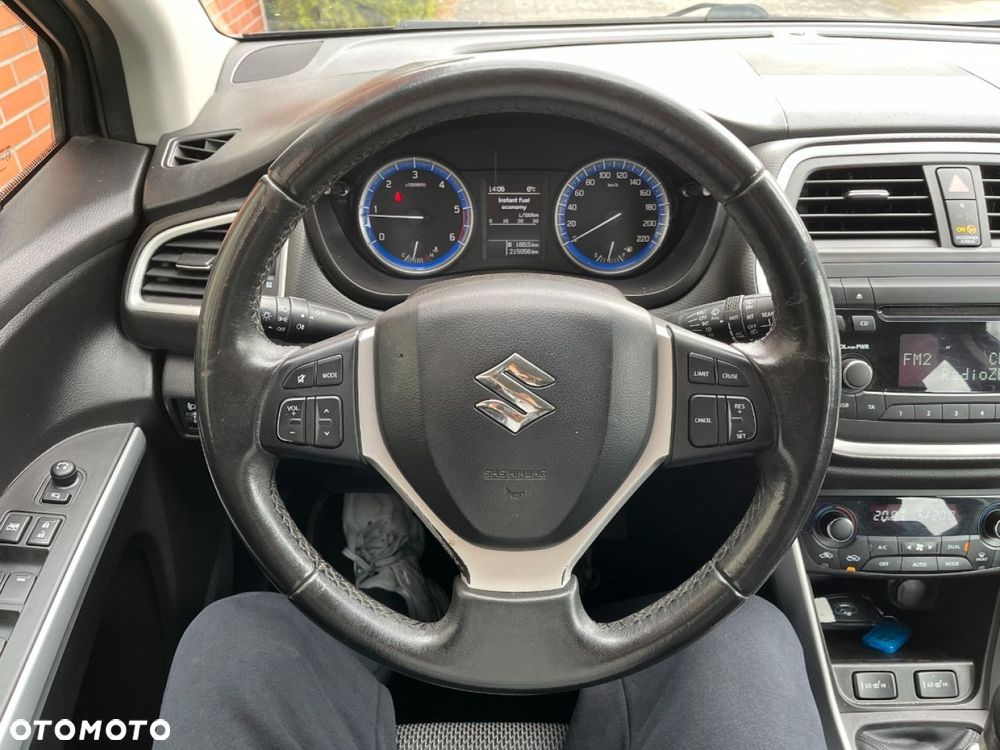 Suzuki SX4 S-Cross 1.6 DDiS Comfort - 10