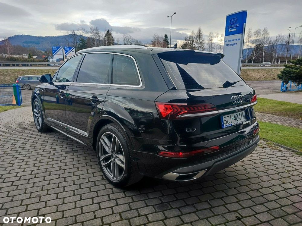 Audi Q7 - 6