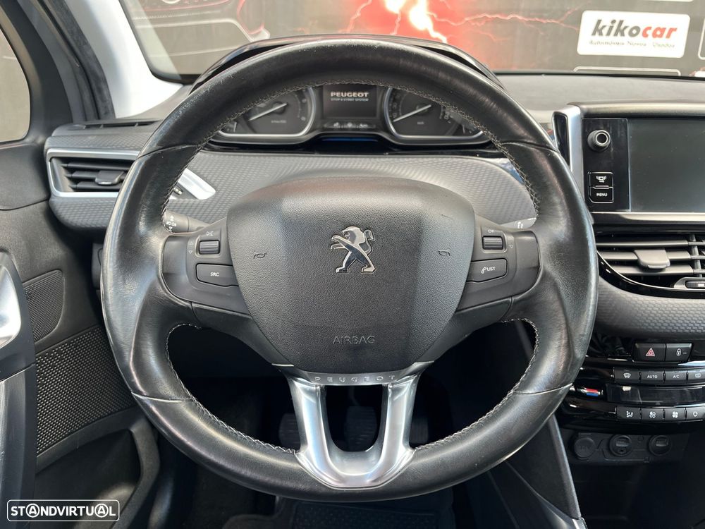 Peugeot 2008 1.6 e-HDi Allure - 17
