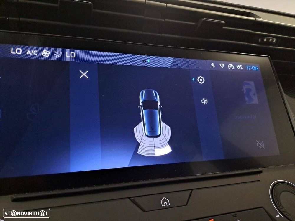 Peugeot 308 1.2 Hybrid Style e-DCS6 - 24